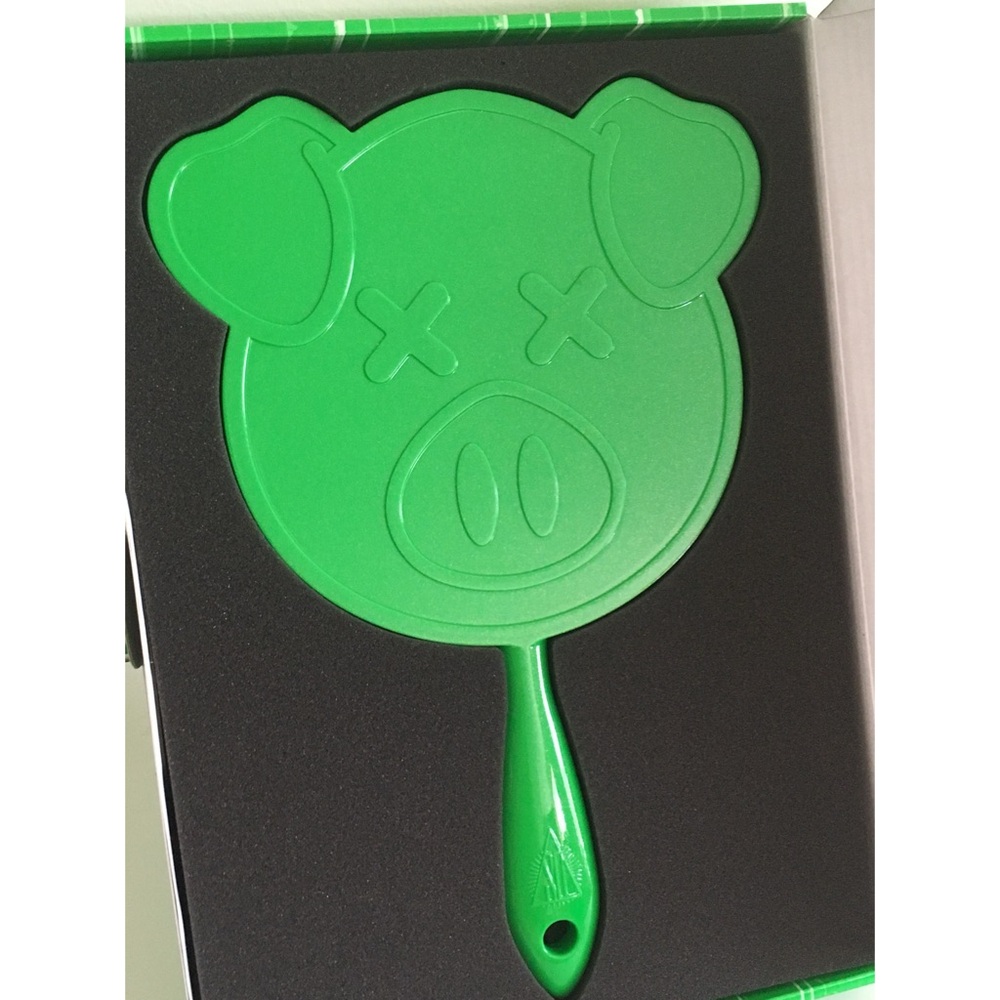 NIB Jeffree Star x Shane Dawson Collab Green Glitter Pig Hand Mirror